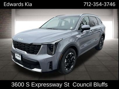 New 2025 Kia Sorento S w/ Panoramic Sunroof Package