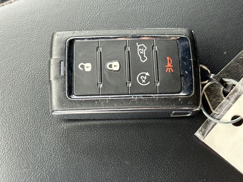 Used 2023 Jeep Grand Cherokee L Summit AWD/4WD image 36