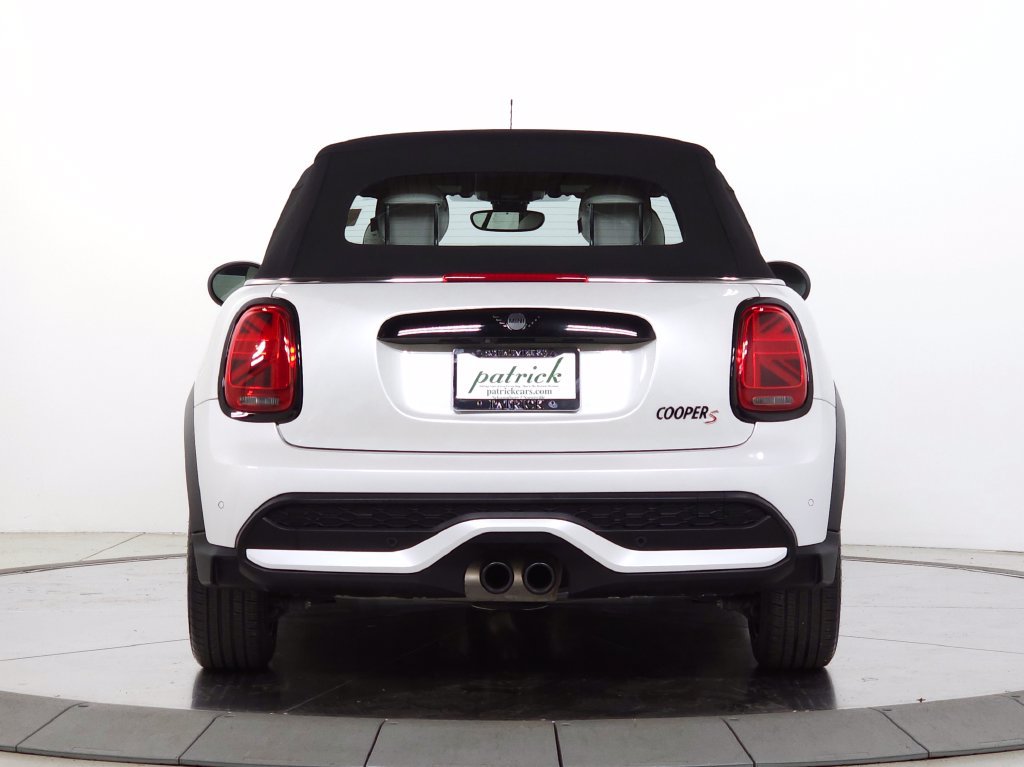 Used 2024 MINI Cooper S w/ Signature Upholstery Package FWD image 6
