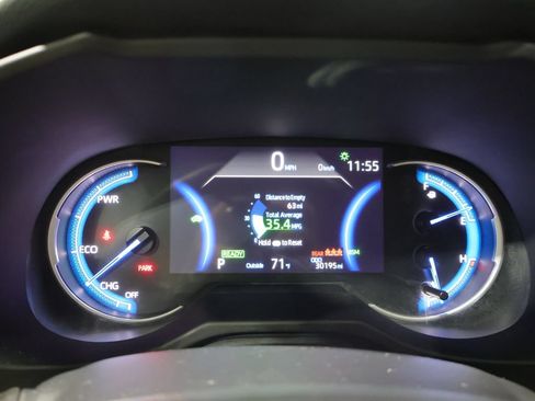 Used 2024 Toyota RAV4 LE AWD/4WD image 40