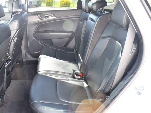 Used 2024 Kia Sportage SX image 27