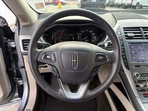 Used 2020 Lincoln MKZ Standard image 16