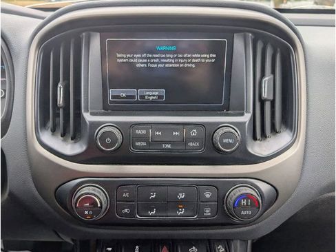 Used 2016 Chevrolet Colorado Z71 w/ LPO, Gearon Divider Package image 21