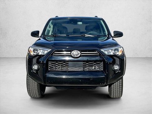 Used 2021 Toyota 4Runner SR5 image 3