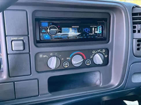 Used 1995 Chevrolet Silverado 1500 2WD Extended Cab image 35