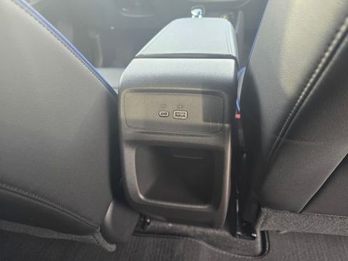 Used 2025 Buick Envista Sport Touring FWD image 19