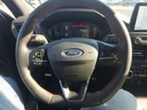 Used 2023 Ford Escape ST-Line AWD/4WD image 7