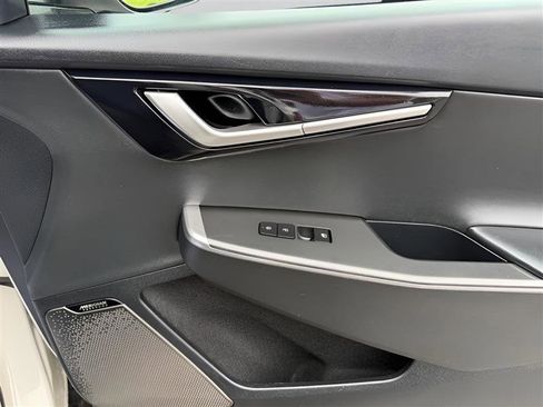 Used 2023 Kia EV6 Wind RWD image 41