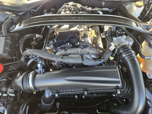 Used 2024 Ford Mustang Convertible RWD image 27