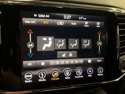 Used 2019 Jeep Grand Cherokee Altitude AWD/4WD image 19