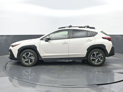 Used 2024 Subaru Crosstrek 2.0i Premium image 7