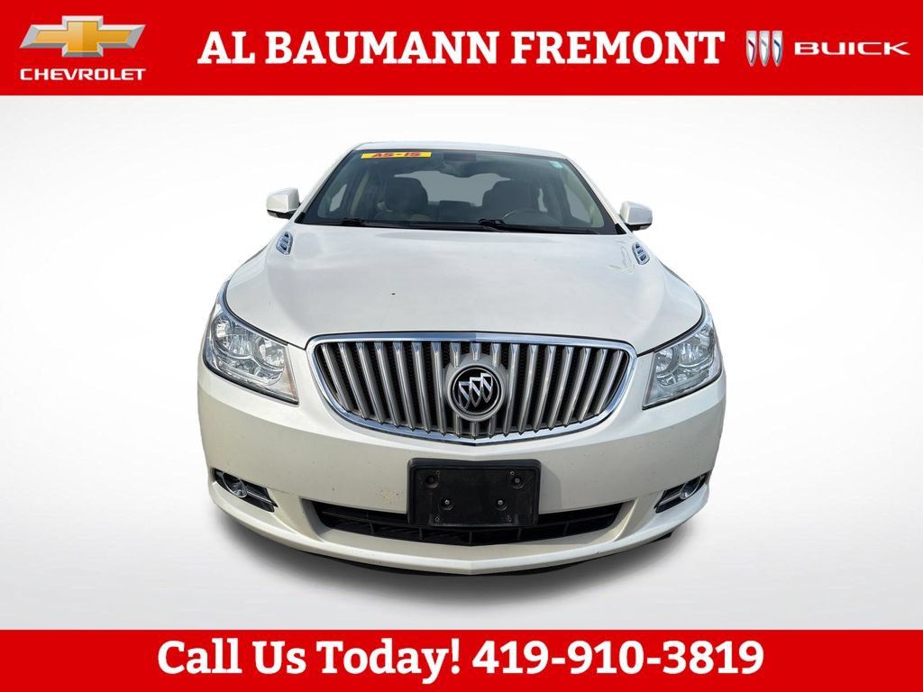 Used 2011 Buick LaCrosse CXL FWD image 2