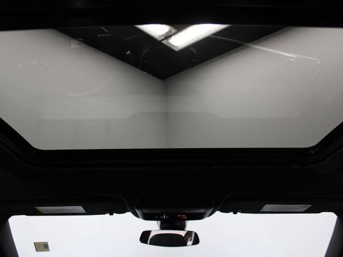 Certified 2024 Cadillac XT6 Premium Luxury image 20