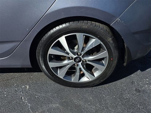 Used 2017 Hyundai Accent Sport image 6