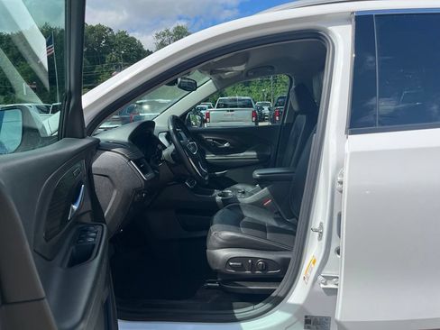 Used 2024 GMC Terrain SLT FWD image 21