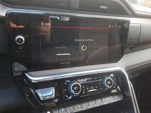 New 2026 GMC Sierra 2500 Denali w/ Denali Reserve Package image 17