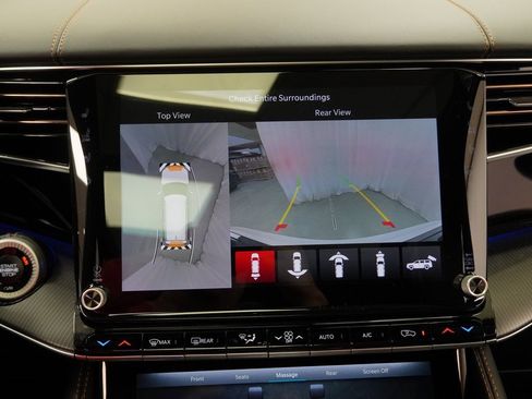 New 2025 Jeep Grand Wagoneer Series III w/ Rear Seat Video Group 1 image 28