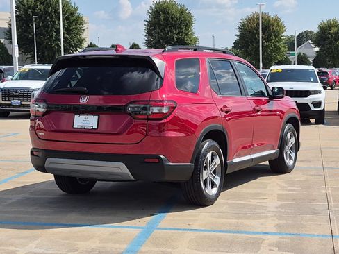 Certified 2023 Honda Pilot EX-L image 6