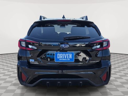 Used 2024 Subaru Crosstrek 2.5i Limited AWD/4WD image 5
