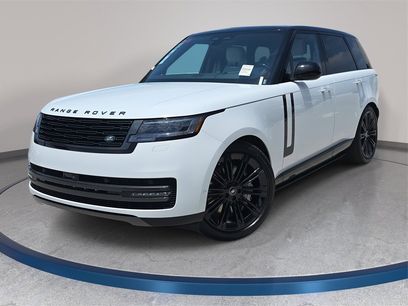 New 2025 Land Rover Range Rover SE