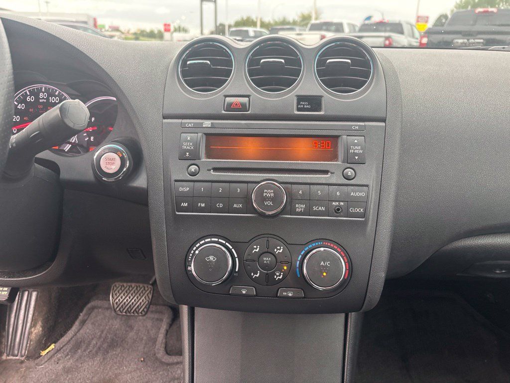 Used 2011 Nissan Altima 2.5 S w/ Convenience Pkg FWD image 19