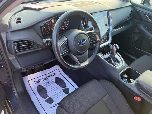 Used 2025 Subaru Outback Premium image 16