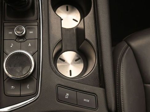 Used 2023 Cadillac XT6 Premium Luxury image 21