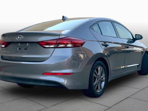 Used 2018 Hyundai Elantra SEL FWD image 13