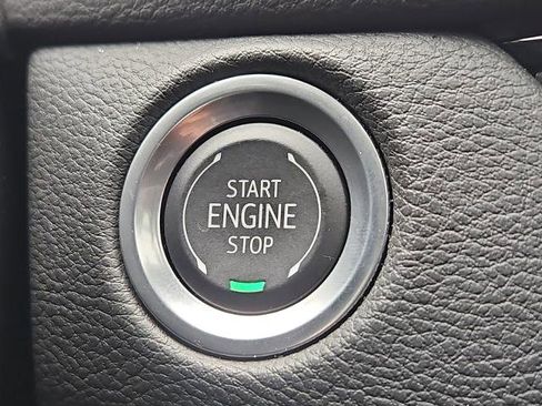 Certified 2025 Cadillac XT4 Sport image 16