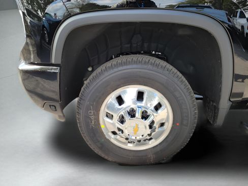 New 2026 Chevrolet Silverado 3500 High Country w/ High Country Premium Package image 28