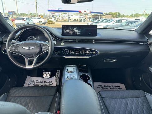 Used 2025 Genesis GV70 3.5T Sport w/ Sport Advanced Package image 8