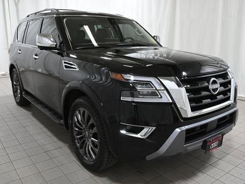 Used 2024 Nissan Armada Platinum w/ Captain's Chairs Package AWD/4WD image 17