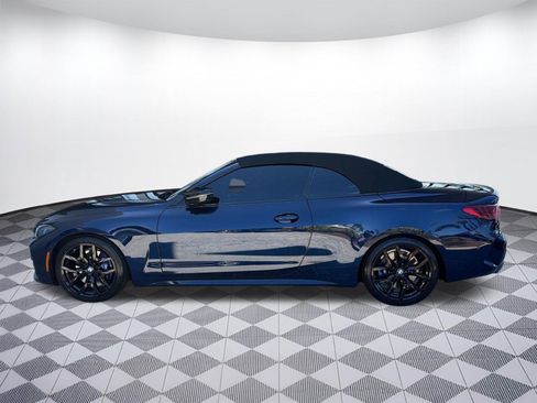 Used 2025 BMW M440i Convertible w/ Premium Package RWD image 32