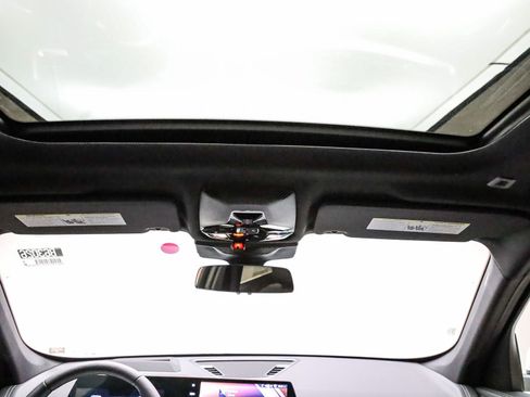 Used 2026 BMW X1 xDrive28i image 17