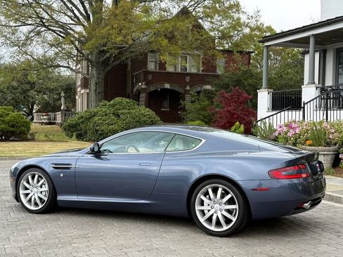 Used 2005 Aston Martin DB9 Coupe RWD image 12
