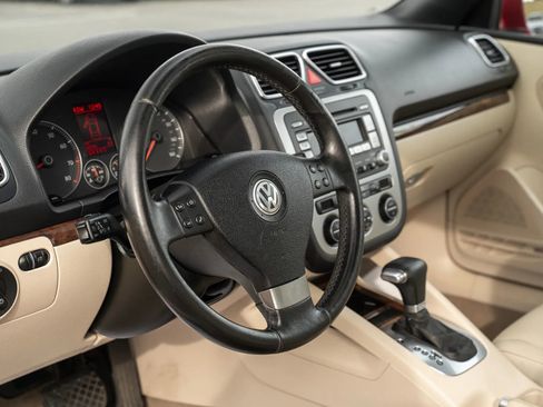 Used 2008 Volkswagen Eos Lux image 17