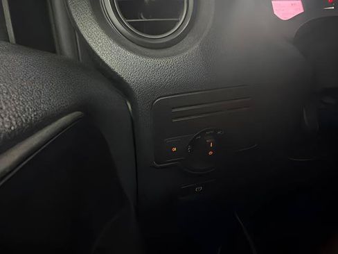 Used 2016 Mercedes-Benz Metris image 19
