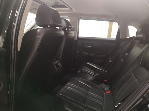 Used 2025 Honda HR-V EX-L image 9