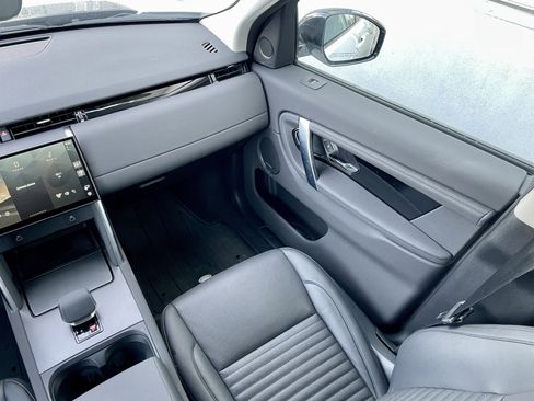 Certified 2024 Land Rover Discovery Sport S image 18