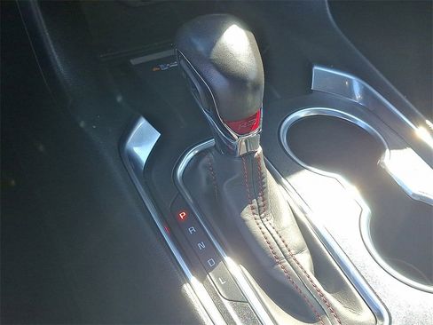 Used 2022 Chevrolet Traverse RS w/ LPO, Cargo Package image 18