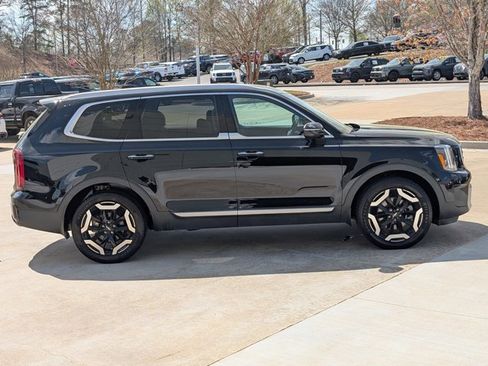 Used 2023 Kia Telluride S w/ S Sunroof Package image 7