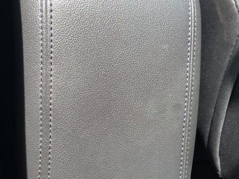 Used 2017 Ford C-MAX SE image 38