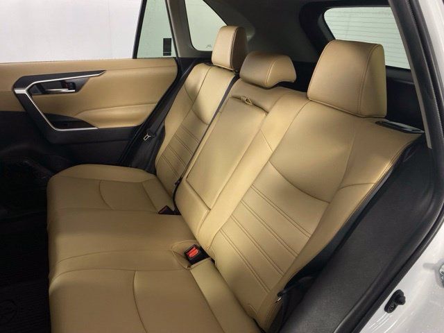 Used 2025 Toyota RAV4 XLE Premium w/ Weather Package AWD/4WD image 17