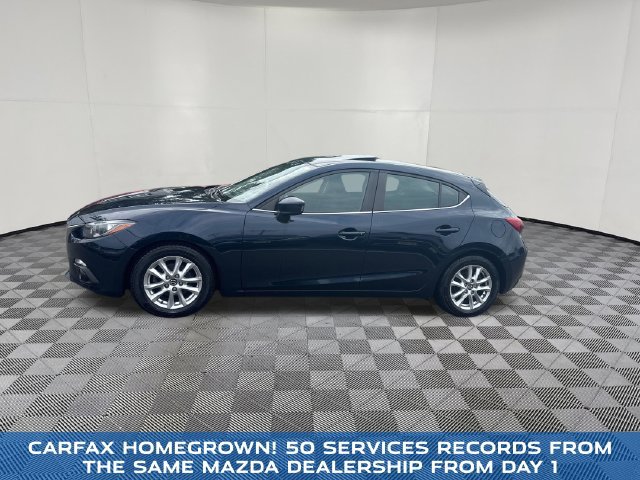 Used 2016 MAZDA MAZDA3 i Touring w/ Popular Equipment Package FWD image 3