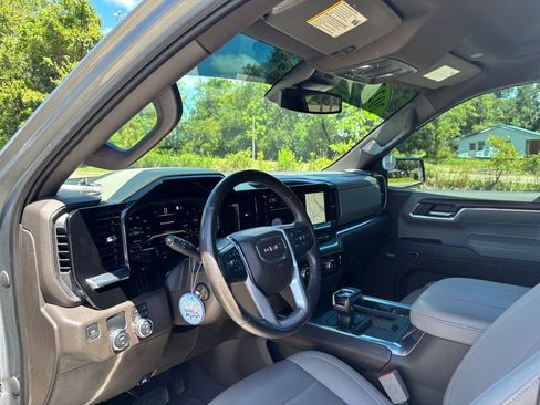 Used 2023 GMC Sierra 1500 SLT w/ SLT Premium Package RWD image 25