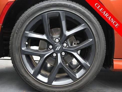 Used 2023 Dodge Charger R/T w/ Blacktop Package image 11