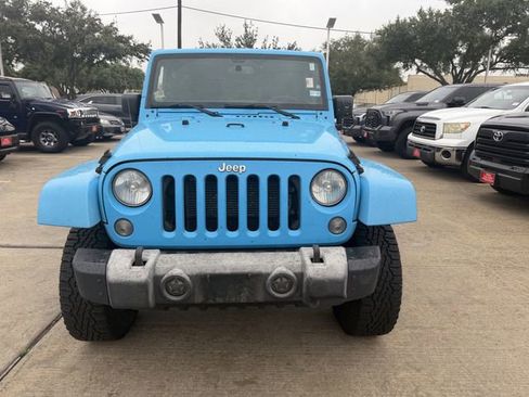 Used 2017 Jeep Wrangler Unlimited Sport w/ Quick Order Package 24S AWD/4WD image 2