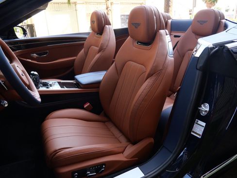 New 2026 Bentley Continental GTC image 17