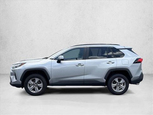 Certified 2025 Toyota RAV4 XLE FWD image 8