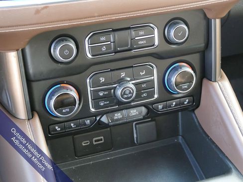 Used 2022 Chevrolet Tahoe High Country image 25